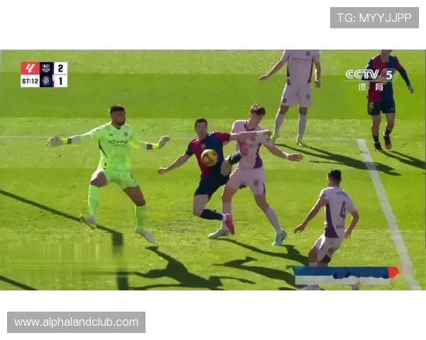 居莱尔失误被抢断费尔明抓住机会扳平比分拉什福德助攻展现团队配合